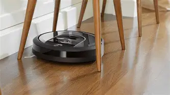 Why Everyone is Buying the Roomba I8 Plus (Full Review)